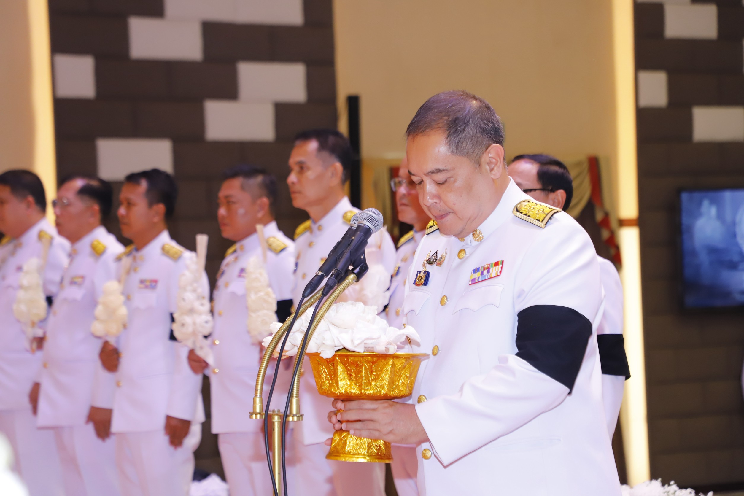 title - วันเสาร์ที่ 24 ตุลาคม 2569 เจ้าหน้าที่ สำนักงานการปฏิรูปที่ดินจังหวัดบุรีรัมย์ ร่วมกิจกรรมเนื่องในวันคล้ายวันสวรรคต สมเด็จพระนางเจ้าสิริกิติ์ พระบรมราชินีนาถ พระบรมราชชนนีพันปีหลวง และการจัดพิธีถวายดอกไม้จันทน์ภาคประชาชนตัวแทน งานพระราชพิธีถวายพระเพลิงพระบรมศพ สมเด็จพระนางเจ้าสิริกิติ์ พระบรมราชินีนาถ พระบรมราชชนนีพันปีหลวง